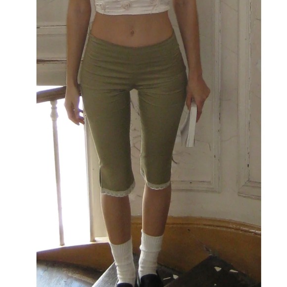 NWT Zemeta Lace Trim Capri Pants Crop Mid Rise Casual Khaki msrp$105 - Picture 4 of 9
